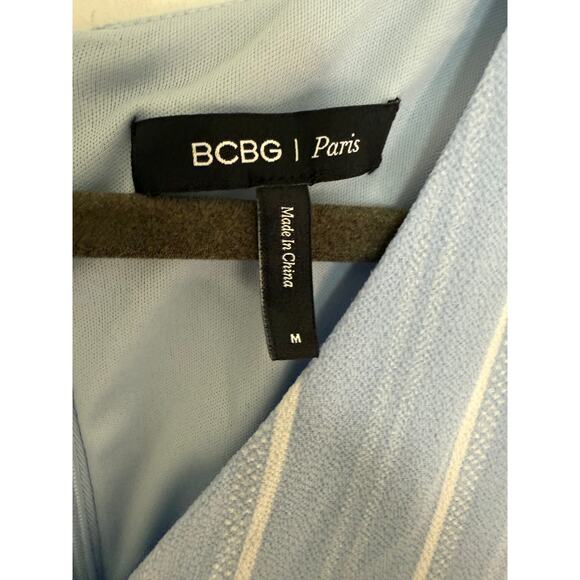 BCBG Paris Blue Stripe Ruffle Hem Shift Dress Medium V-Neck Short Sleeve - Picture 6 of 8